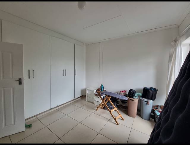 2 BEDROOM APARTMENT FOR SALE IN FAIRVIEW